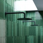 Omnires deszczownica okrągła 25 cm z ramieniem ściennym czarny półpołysk WGSET1BL