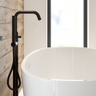 Oltens Hamnes bateria wannowa wolnostojąca czarny mat 34302300