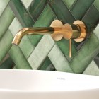 Oltens Molle bateria umywalkowa podtynkowa wylewka 17,6 cm złoty połysk 32600800