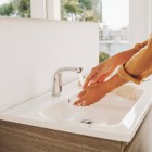 Roca L20-E bateria elektroniczna umywalkowa do wody zmieszanej zasilanie na baterie A5A5609C00