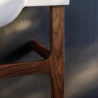 Laufen The New Classic konsola 58 cm stojąca podumywalkowa orzech H4060710856291