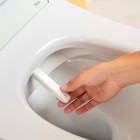 Roca Ona In-Wash miska WC wisząca Rimless z deską myjącą biała Supraglaze® A803150S01