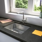 Franke Atlas Neo pull-out bateria kuchenna podokienna z wyciąganą wylewką stojąca stal szlachetna 115.0521.439