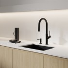 Omnires Bend bateria kuchenna stojąca z wyciąganą wylewką czarny mat BE6455BL