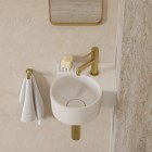 Omnires Ovo M+ umywalka ścienna-nablatowa 33x34 cm prawa biały mat OVO335UWPBM