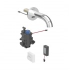 Geberit Piave bateria elektroniczna umywalkowa ścienna wylewka 22 cm z mieszaczem zasilanie bateryjne chrom 116.288.21.1