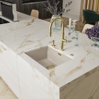 Franke Pescara J pull-out spray bateria kuchenna stojąca z wyciąganą wylewką złota 115.0741.697