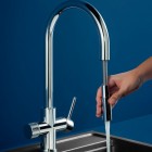 Roca Aquafy bateria kuchenna stojąca z wyciąganą wylewką z systemem filtracji wody chrom A5A8D3GC00