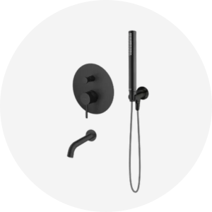 Czarne zestawy prysznicowe do wanny