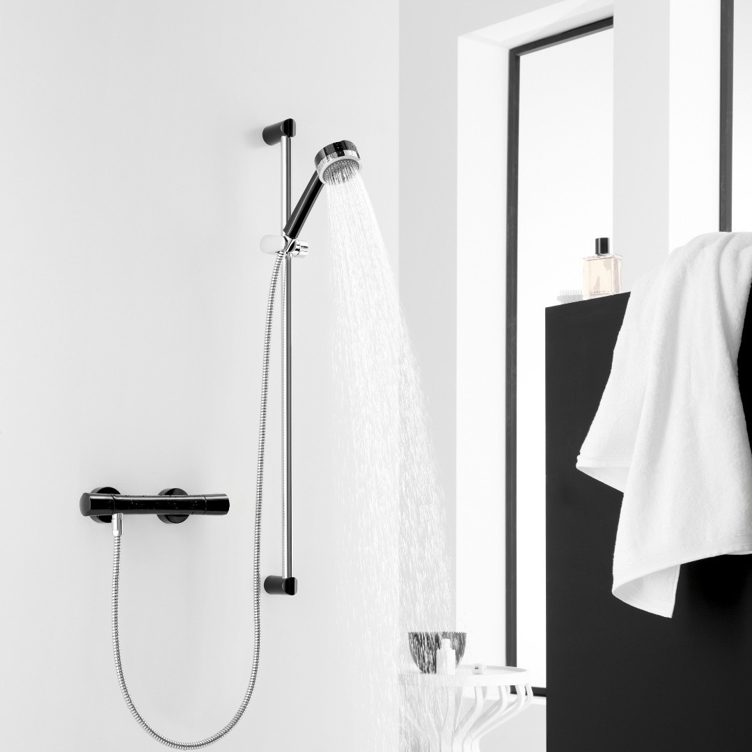 Inspiracje łazienkowe z czarnymi bateriami łazienkowymi Kludi Zenta!