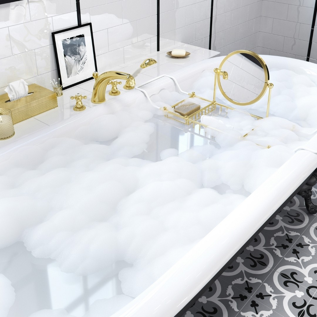 Inspiracje łazienkowe ze złotymi bateriami łazienkowymi Kludi Adlon!