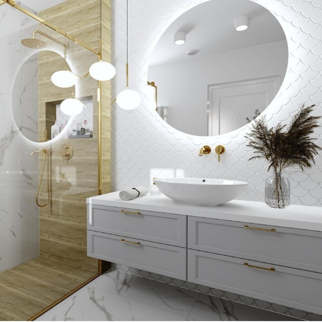 Projekt złotej łazienki z prysznicem!