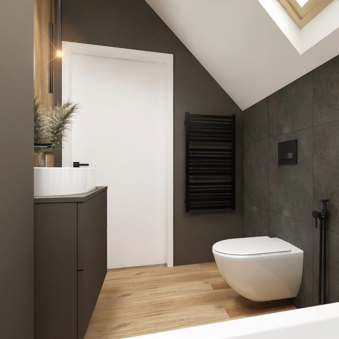 Łazienka na poddaszu z wanną!