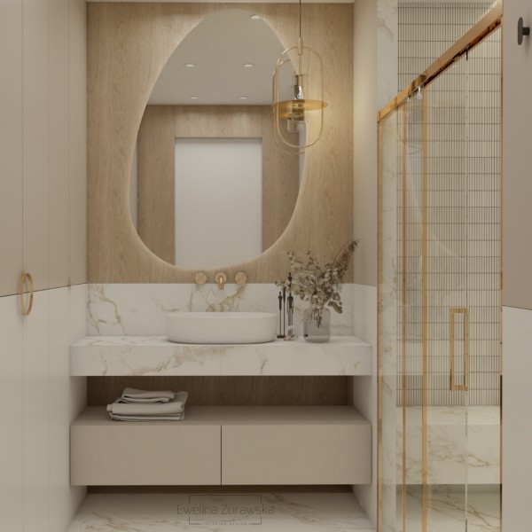 Złota kabina prysznicowa w małej łazience!