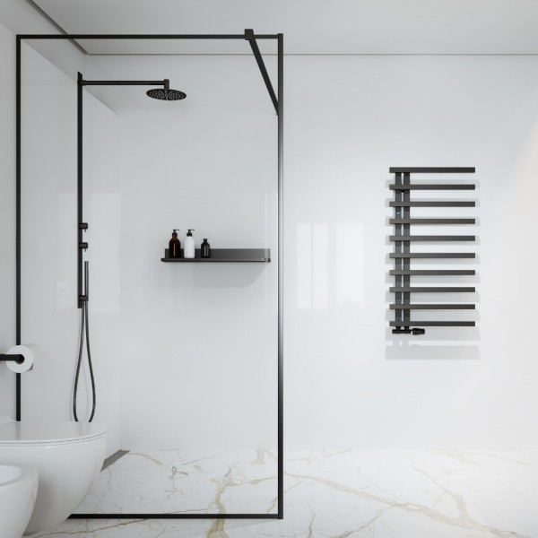 Czarny grzejnik łazienkowy w nowoczesnej łazience!