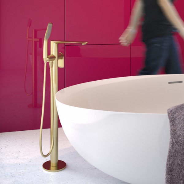 Nowoczesna łazienka z bateriami łazienkowymi Vedo Aletta Spazzo