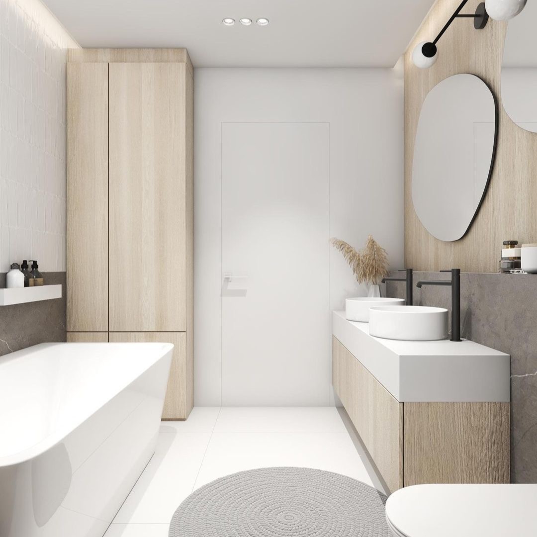 Okrągła umywalka w łazience z oknem!